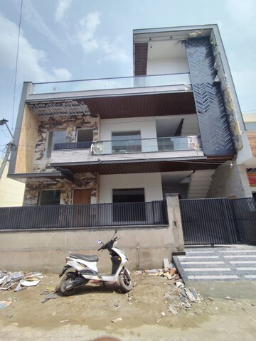 6 BHK Independent House For Sale in Patiala Road