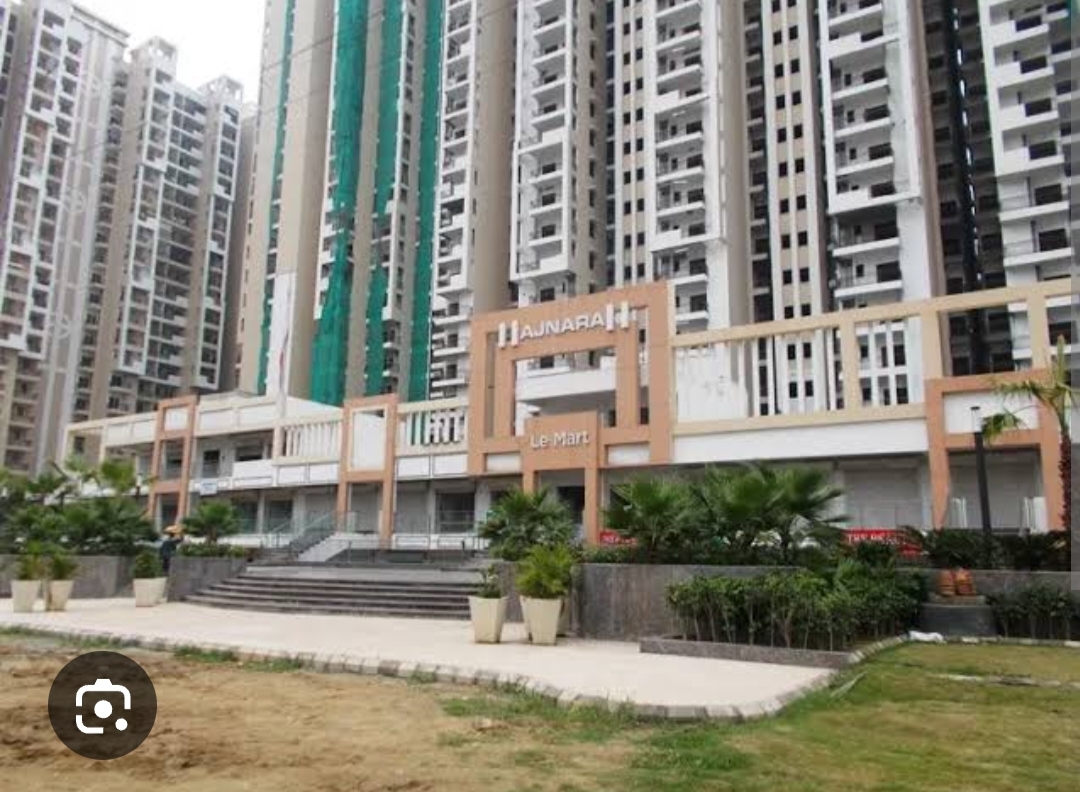 2.5 BHK Apartment For Resale in Ajnara Le Garden Noida Ext Sector 16b Greater Noida  7529884