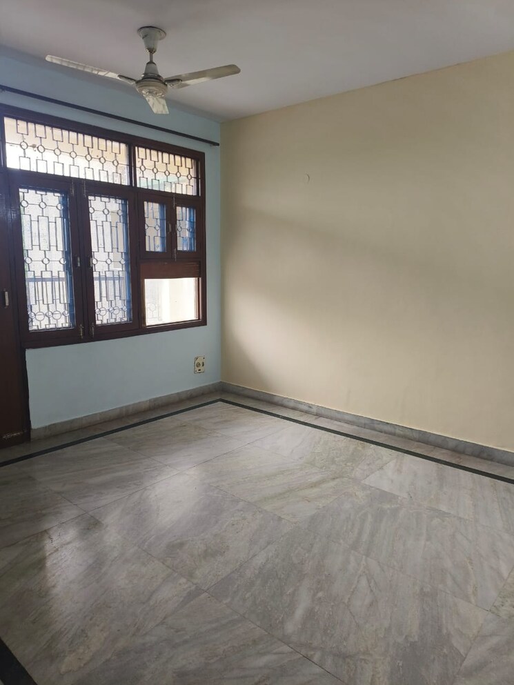 Room, rwa-apartments-sector-21 2 Bedroom 1150 Sq.Ft. Apartment In Sector 21 Noida 7529890