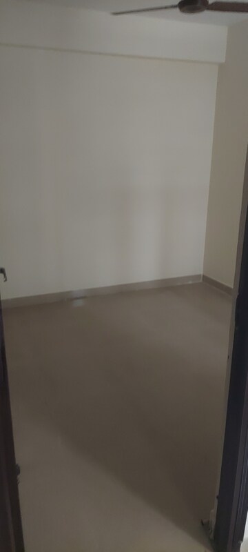 Room in 3 BHK Apartment at Proview Officer City 2, Raj Nagar Extension – for Sale