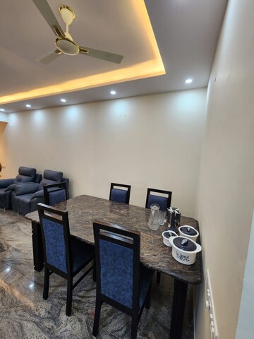 Team Area in 3 BHK Apartment at Richmond Town – for Rent