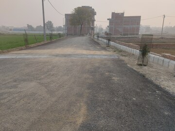  Plot – Exterior View View at Gosainganj - for Sale