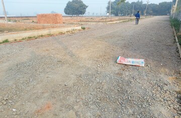 Plot Area in  Plot at Gosainganj – for Sale