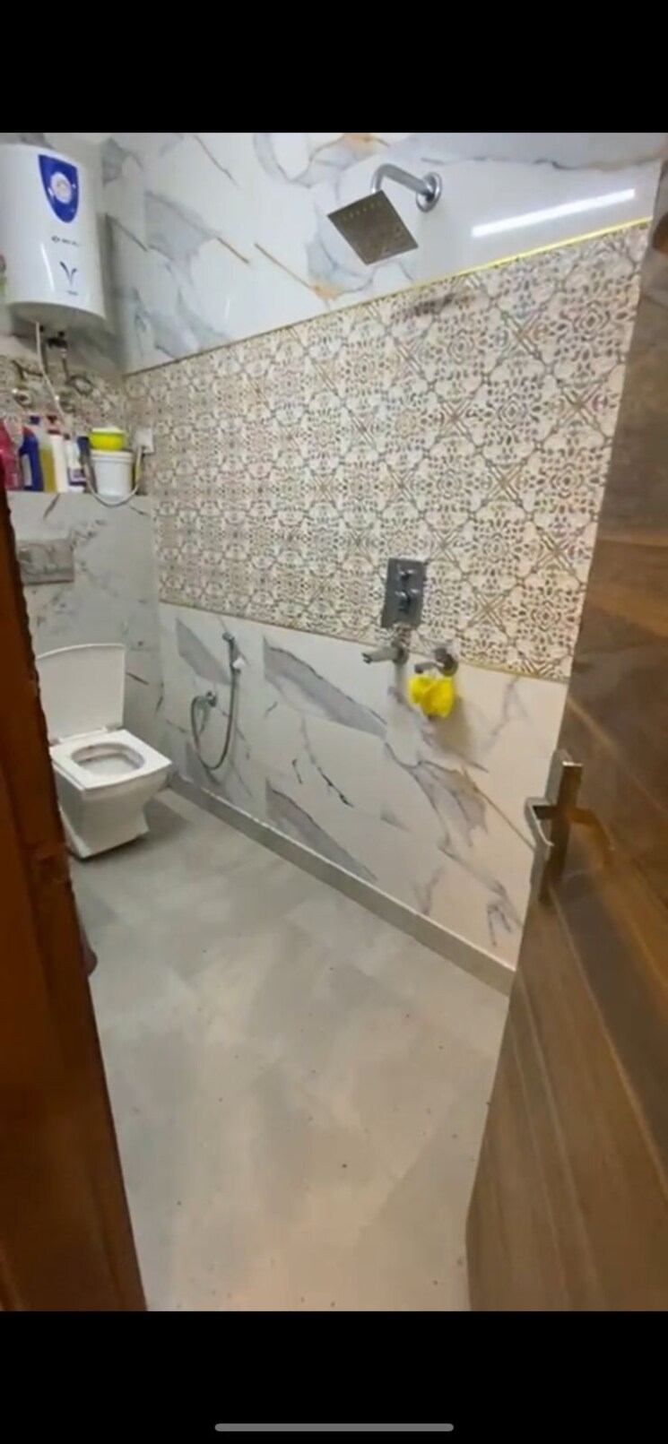 Balcony, uttam nagar 2 Bedroom 80 Sq.Yd. Builder Floor In Uttam Nagar Delhi 7530132