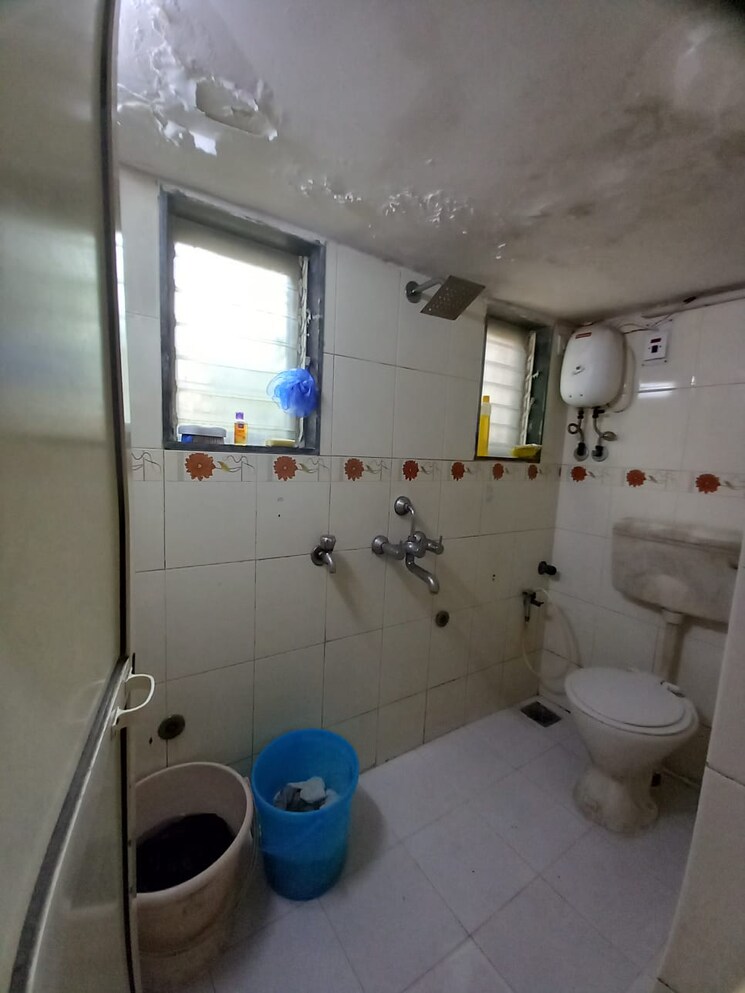 Bathroom, malad-chs 1 Bedroom 412 Sq.Ft. Apartment In Malad East Mumbai 7530613