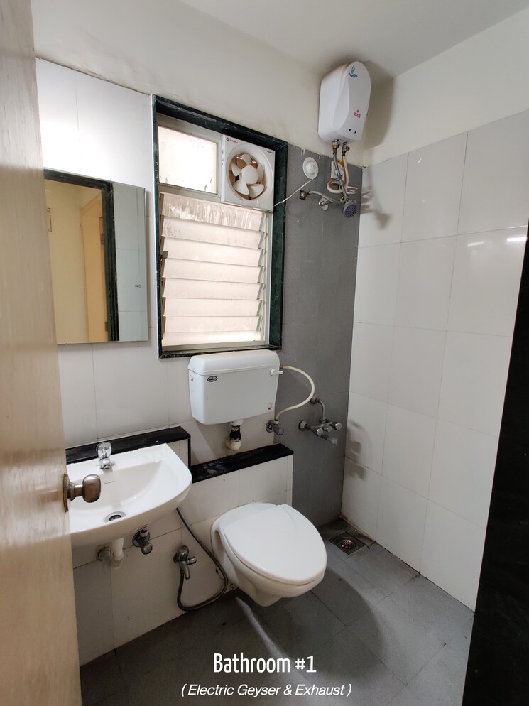 Bathroom, anand-park-aundh 2 Bedroom 1200 Sq.Ft. Apartment In Aundh Pune 7530791