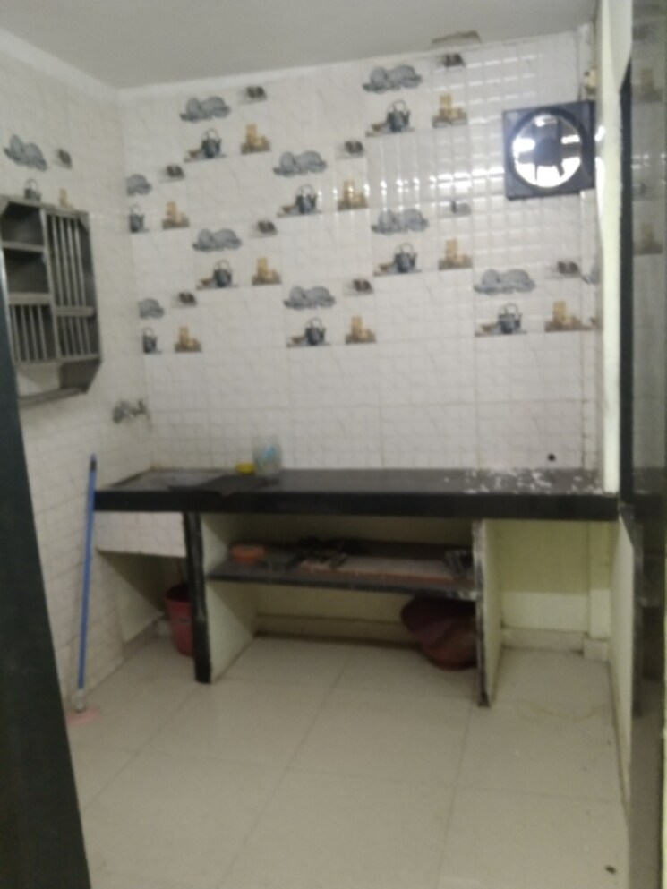 Kitchen, mig-colony-gokhalenagar 2 Bedroom 1000 Sq.Ft. Apartment In Gokhalenagar Pune 7530952
