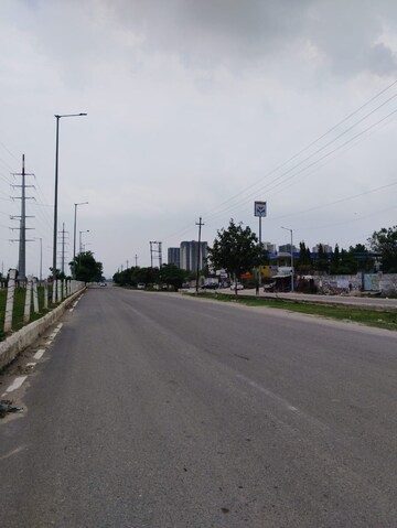 3 BHK Builder Floor – Exterior View View at Sector 1 Greater Noida - for Sale