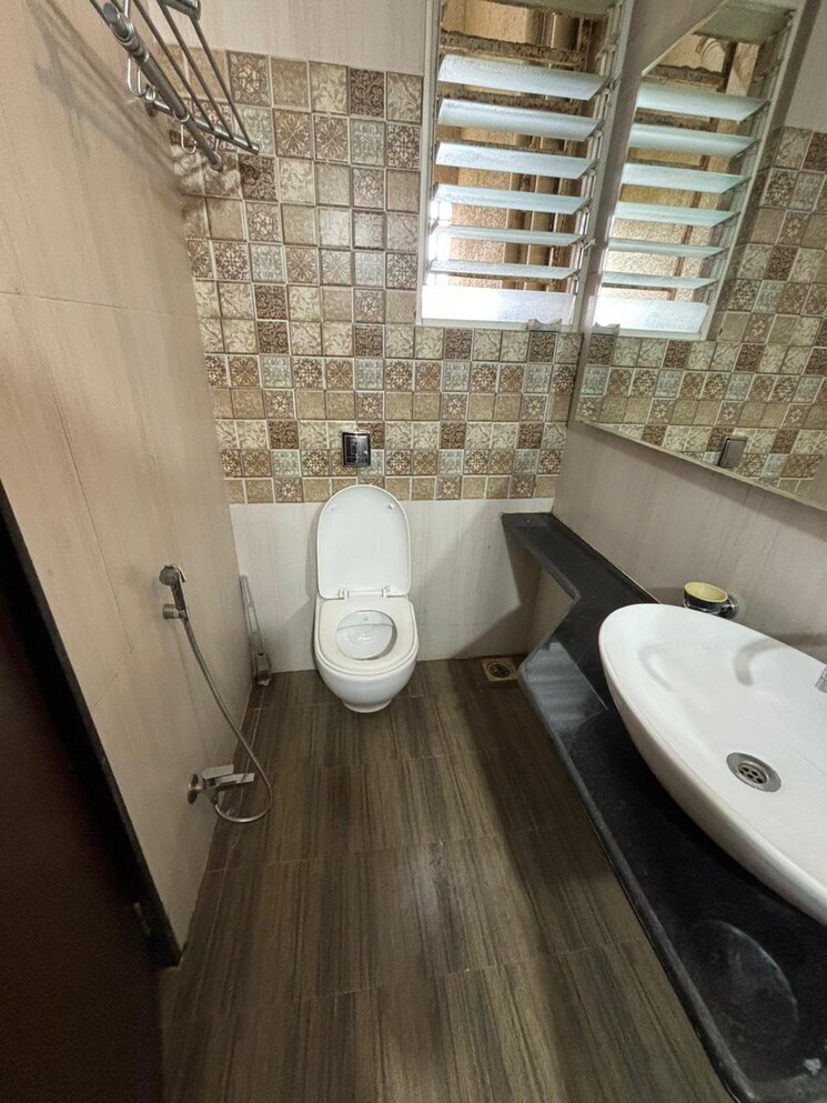 Bathroom, navalakha-ritz 2 Bedroom 747 Sq.Ft. Apartment In Kharadi Pune 7531310
