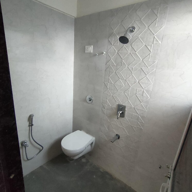 Bathroom, aastha-chs-kamothe 1 Bedroom 640 Sq.Ft. Apartment In Kamothe Sector 22 Navi Mumbai 7531322