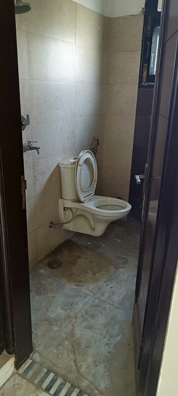 Bathroom in 4 BHK Independent House at MS Enclave Zirakpur, Dhakoli Village – for Sale
