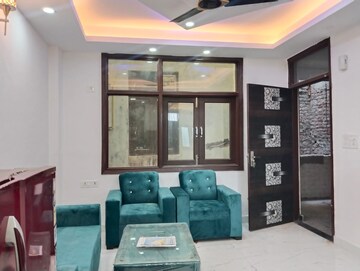 1.5 BHK Builder Floor For Sale in Chattarpur