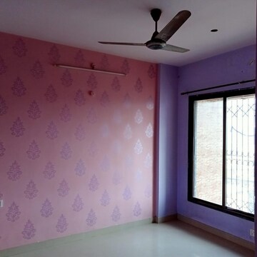 Room in 2 BHK Apartment at Mohan Pride, Wayle Nagar – for Sale