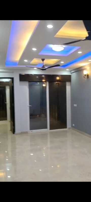 Building Lobby in 3 BHK Apartment at Signature Global Park 4 and 5, Sohna Sector 36 – for Sale