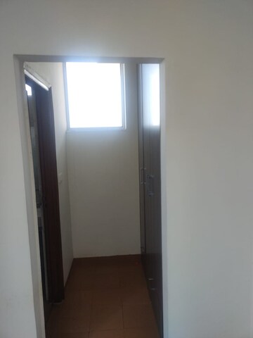  2 BHK Apartment at Sushma Green vista, Ghazipur – for Sale