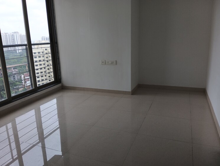 Room, runwal-eirene-part-1 2 Bedroom 568 Sq.Ft. Apartment In Balkum Pada Thane 7531945