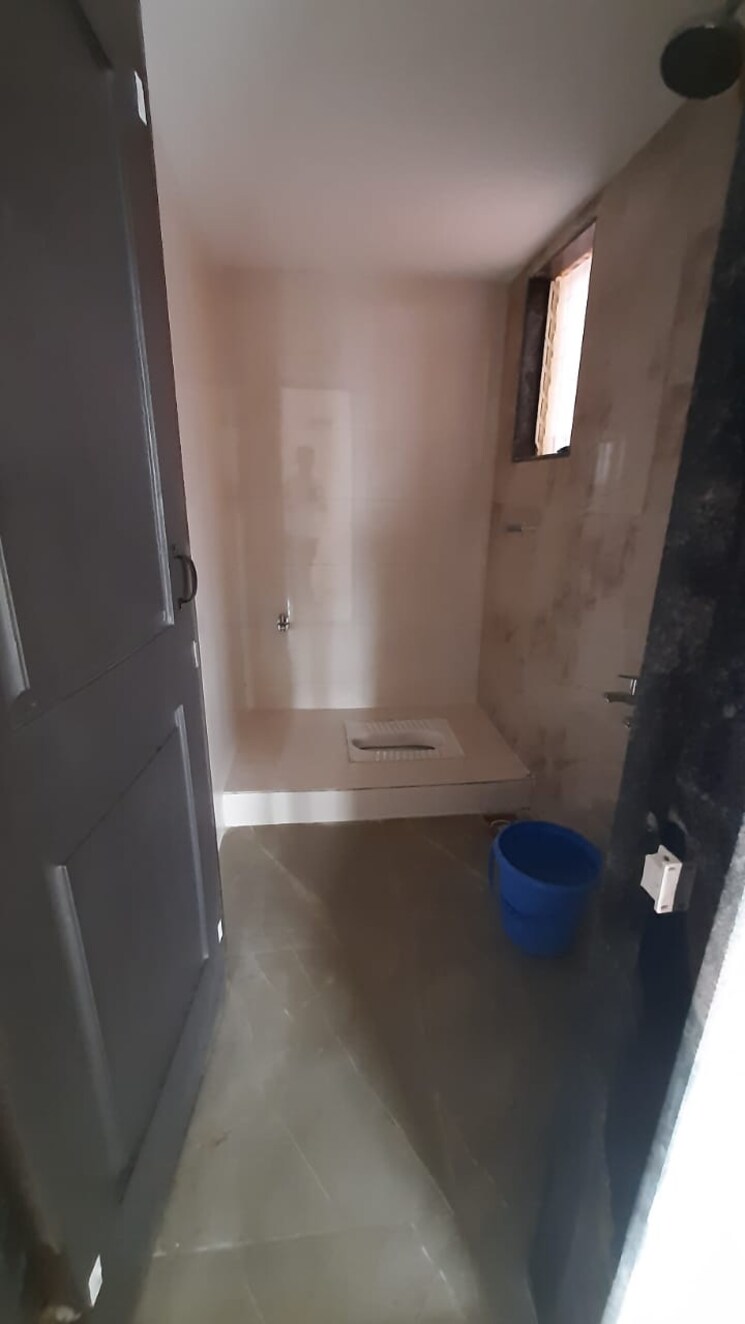 Bathroom, rai-s-aaragya 2 Bedroom 880 Sq.Ft. Apartment In Kalyan East Thane 7532133