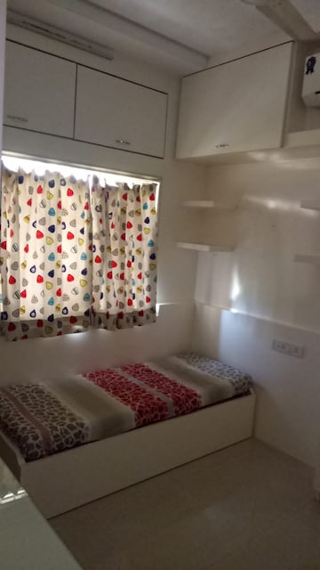 3 BHK Apartment For Rent in Bredco New Viceroy Park  Kandivali East Mumbai  7532311