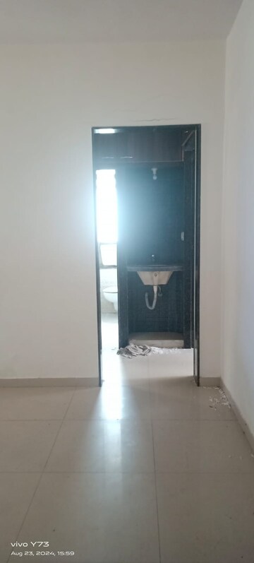Furnished Amenities in 2 BHK Apartment at Lilly Villa Apartment, Bandra West – for Sale