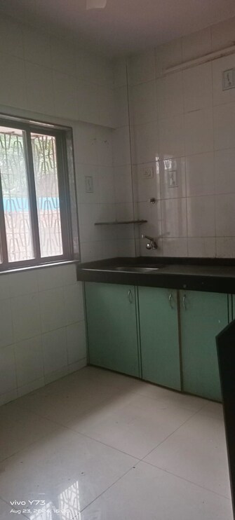 2 BHK Apartment For Resale in Lilly Villa Apartment Bandra West Mumbai  7532299