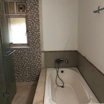 Bathroom in 3 BHK Apartment at M3M Heights, Sector 65 – for Sale
