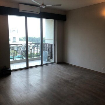 Room in 3 BHK Apartment at M3M Heights, Sector 65 – for Sale