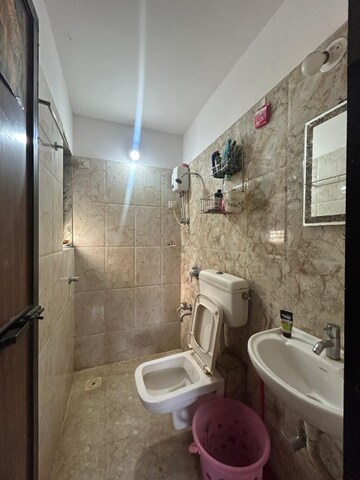 Bathroom in 1 BHK Apartment at Raunak Heights, Ghodbunder Road – for Sale