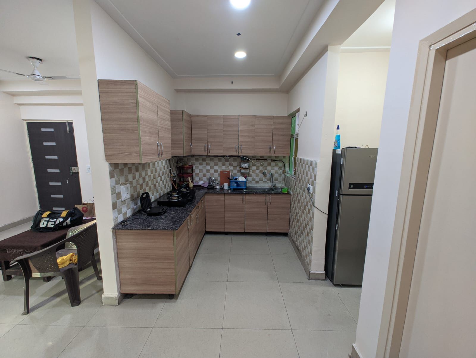 2 BHK Apartment For Rent in Gaur City 2 - 12th Avenue Noida Ext Sector 16c Greater Noida  7533064