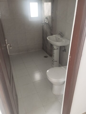 Bathroom in 4 BHK Apartment at Spring Meadows, Tech Zone 4 Greater Noida – for Sale