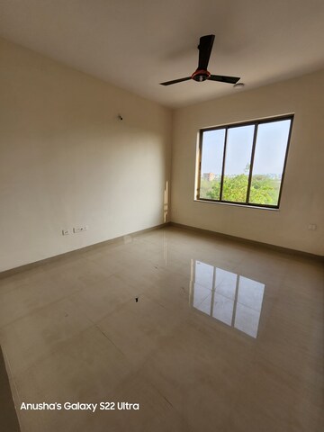 Bedroom in 3 BHK Apartment at Wardha rd – for Sale