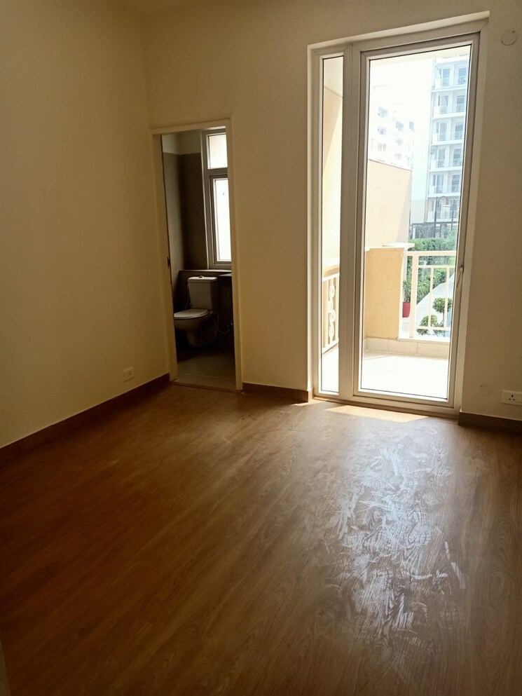 Room, emaar-palm-hills 3 Bedroom 1450 Sq.Ft. Apartment In Sector 77 Gurgaon 7533787