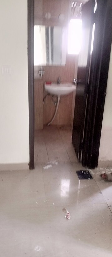 Bathroom in 2.5 BHK Apartment at Sector 84 – for Sale