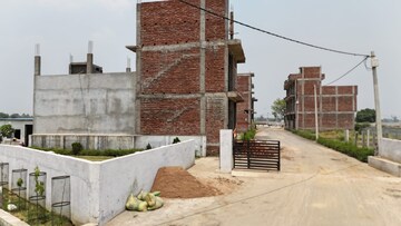  Plot – Exterior View View at Gosainganj - for Sale
