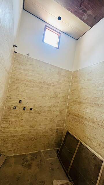 Room in 3 BHK Independent House at Sector 127 – for Sale