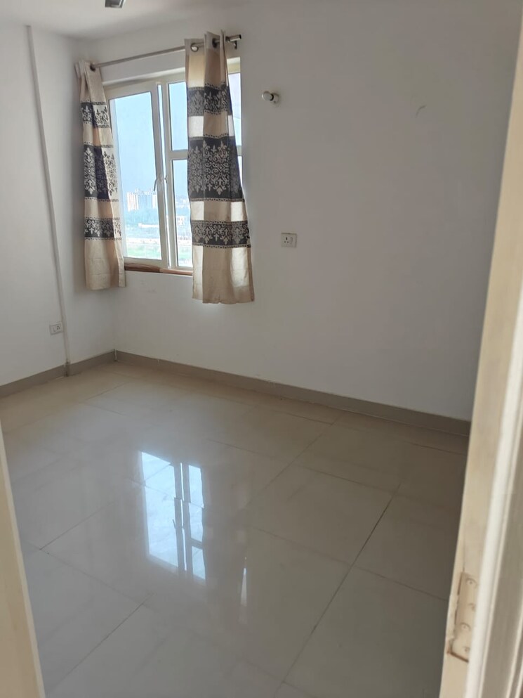 Room, gls-arawali-homes 2 Bedroom 580 Sq.Ft. Apartment In Sohna Sector 4 Gurgaon 7534525