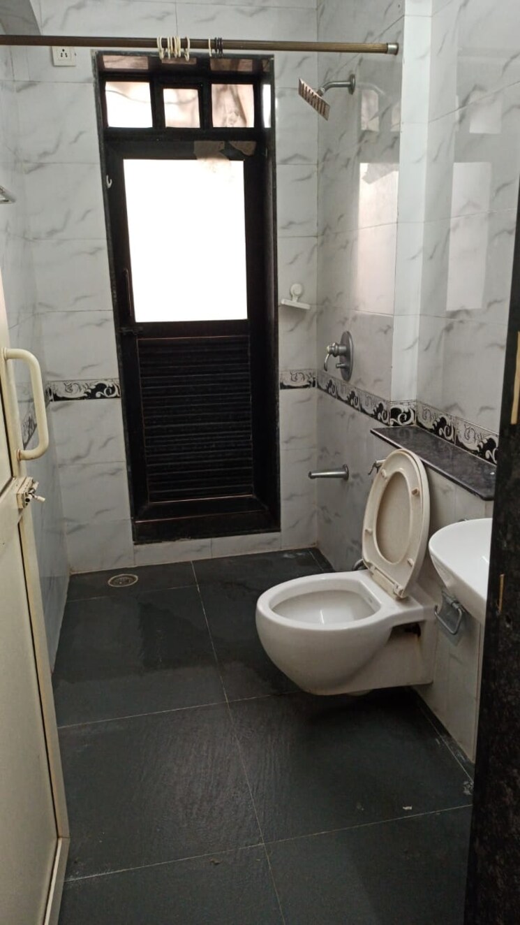 Bathroom, shiv-shakti-tower-28 2 Bedroom 1150 Sq.Ft. Apartment In Malad East Mumbai 7534952