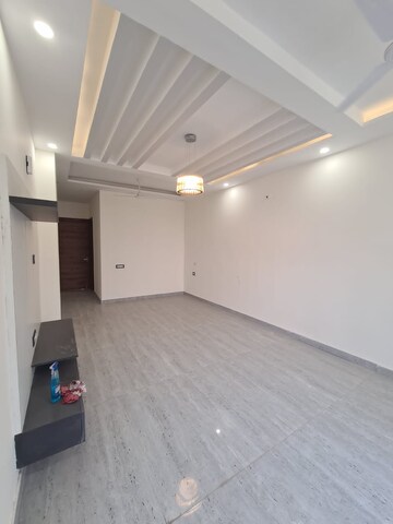 Building Lobby in 4 BHK Independent House at Dhaulas  – for Sale