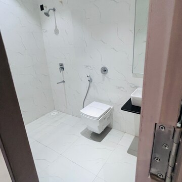 Bathroom in 3 BHK Apartment at Majestique Aravali, Warje – for Sale