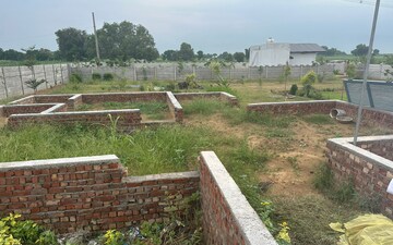 Plot For Sale in Dwarka Expressway