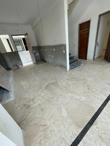 Master Bedroom in 4 BHK Villa at Gandipet – for Sale