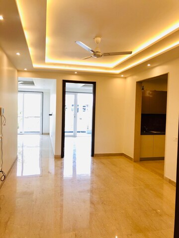 Room in 3 BHK Builder Floor at Signature Signum 37D III, Sector 37d – for Sale