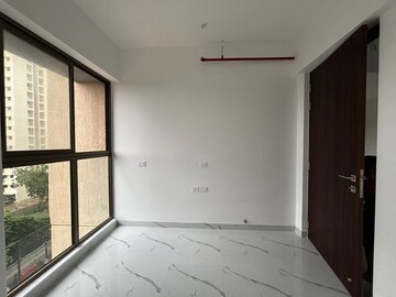 Room in 2 BHK Apartment at Raymond Realty Phase II, Pokhran Road No 2 – for Sale
