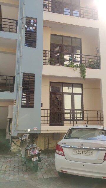 3 BHK Builder Floor – Exterior View View at Chhatikara - for Sale