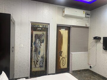 Building Lobby in 3 BHK Builder Floor at Chhatikara – for Sale