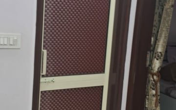 Plot For Sale in Janakpuri