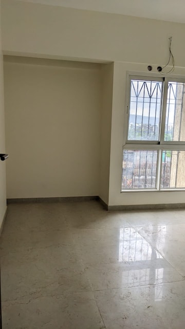 Room in 2 BHK Apartment at Dosti West County Phase 4 Dosti Pine, Balkum Pada – for Sale