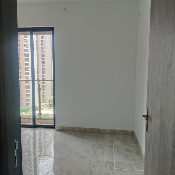 Room, risland-the-icon 3 Bedroom 1150 Sq.Ft. Apartment In Dhokali Thane 7535990
