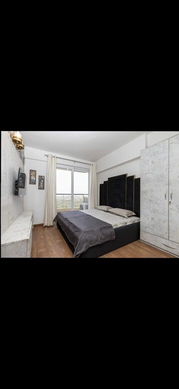 Bedroom in 2 BHK Apartment at Ansal Royal Heritage, Sector 70 – for Sale