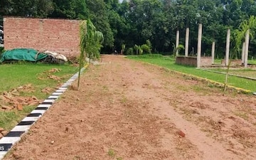 Plot For Sale in Gomti Nagar