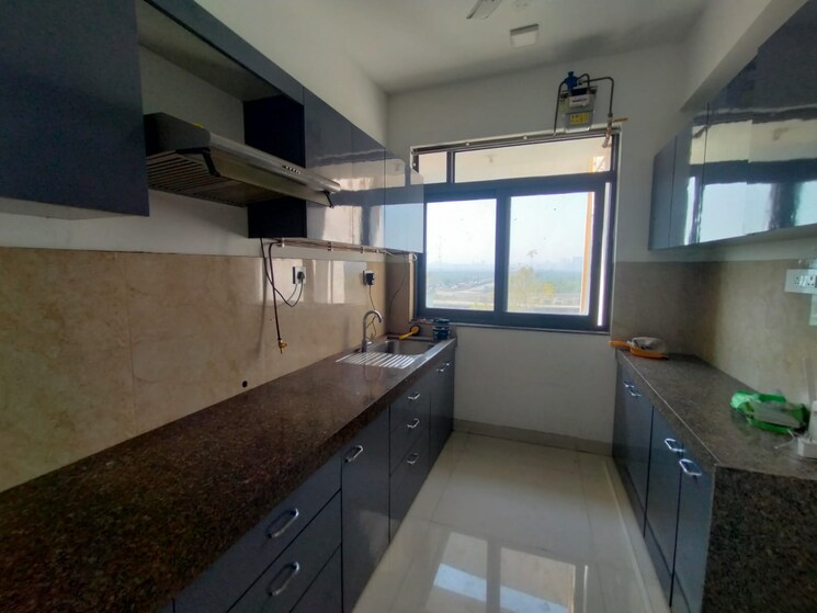 Kitchen, piramal-sunteck-signia-waterfront 3 Bedroom 1650 Sq.Ft. Apartment In Airoli Sector 14 Navi Mumbai 7536545